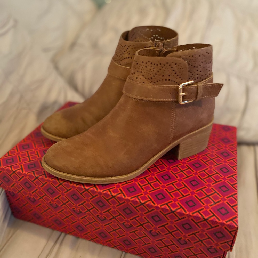 Steve Madden bootie